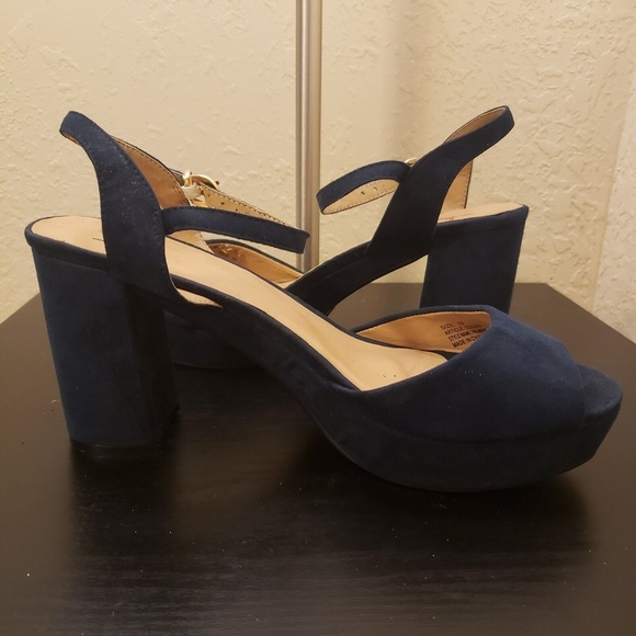 Bakers Women's Stacked Heel Strappy Shoe Palmina Teal Sz 10 - Picture 4 of 9